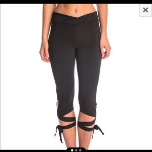 Free People Movement black turnout leggings
